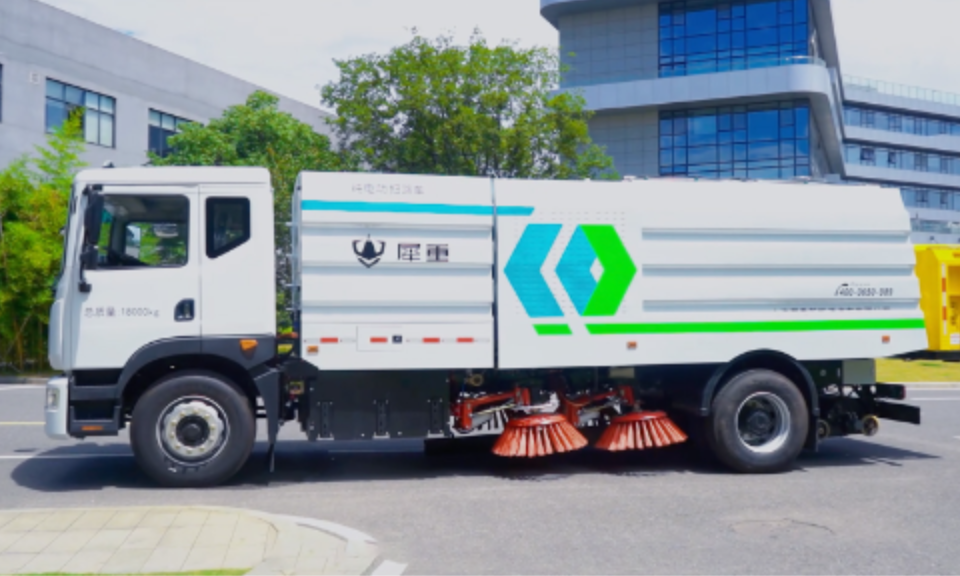 18T扫路车